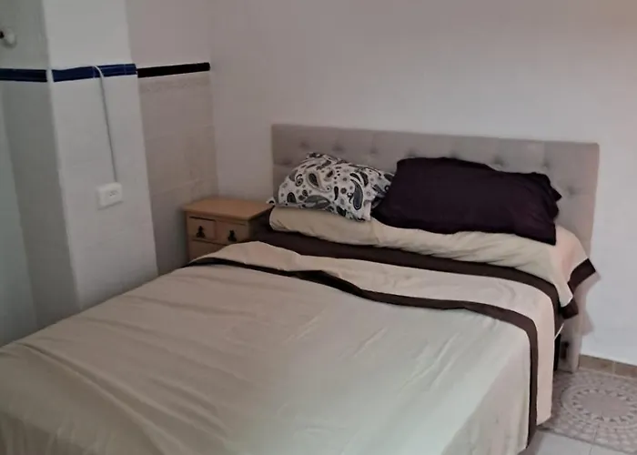 Trafalgar Апартаменты Шерако